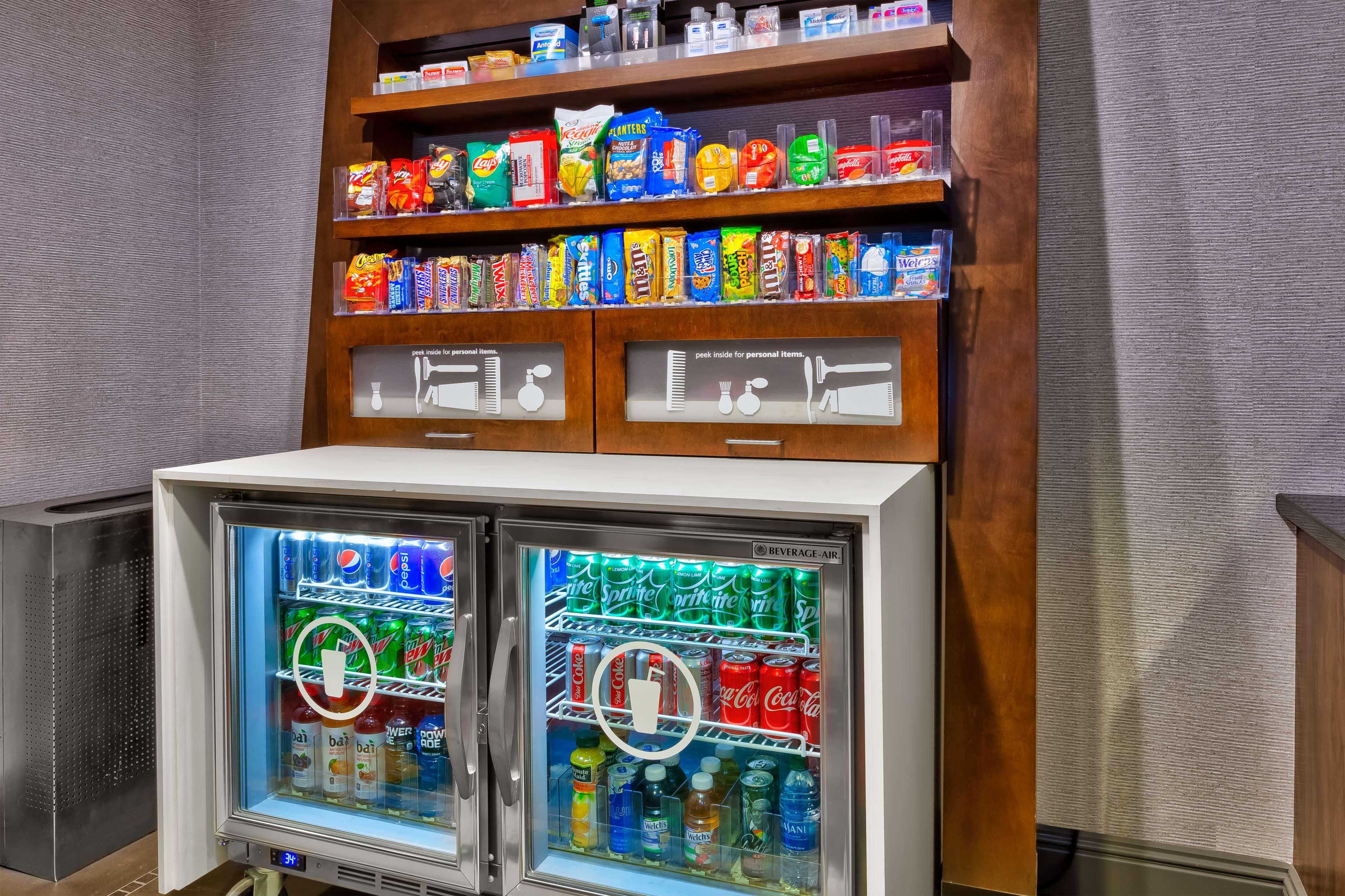 Hampton Inn Traverse City Extérieur photo