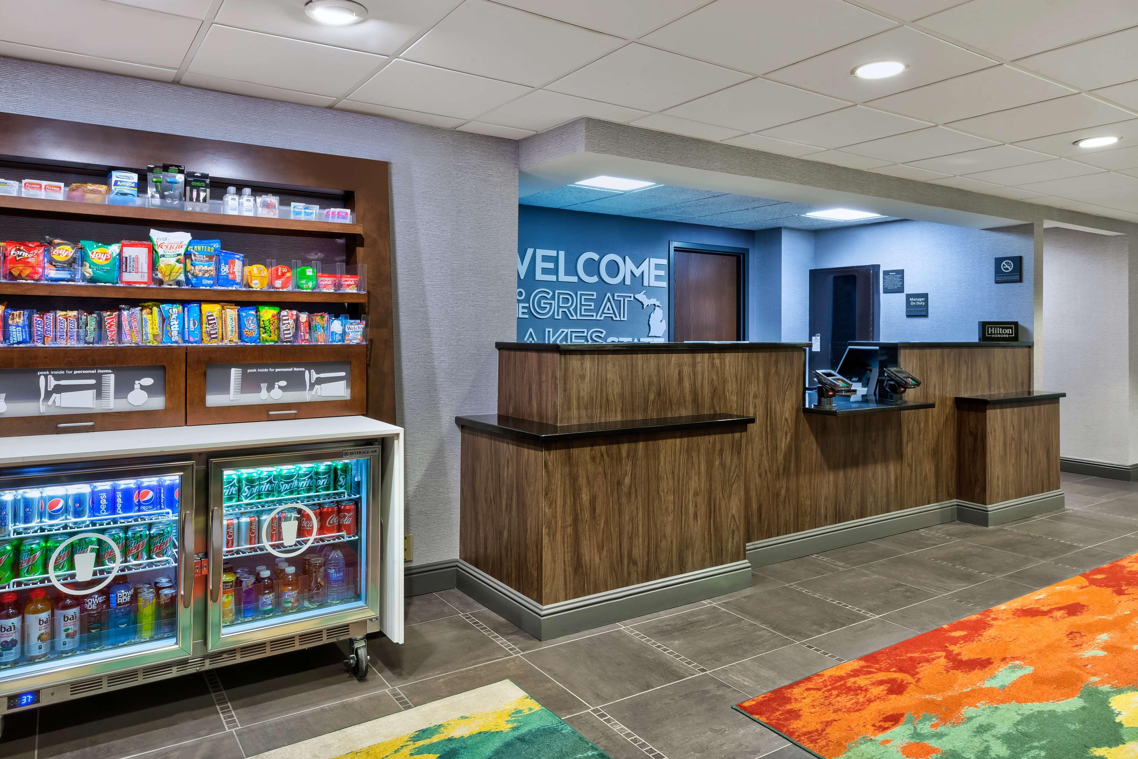 Hampton Inn Traverse City Extérieur photo
