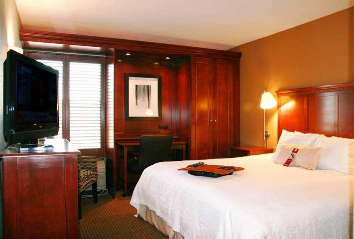 Hampton Inn Traverse City Extérieur photo