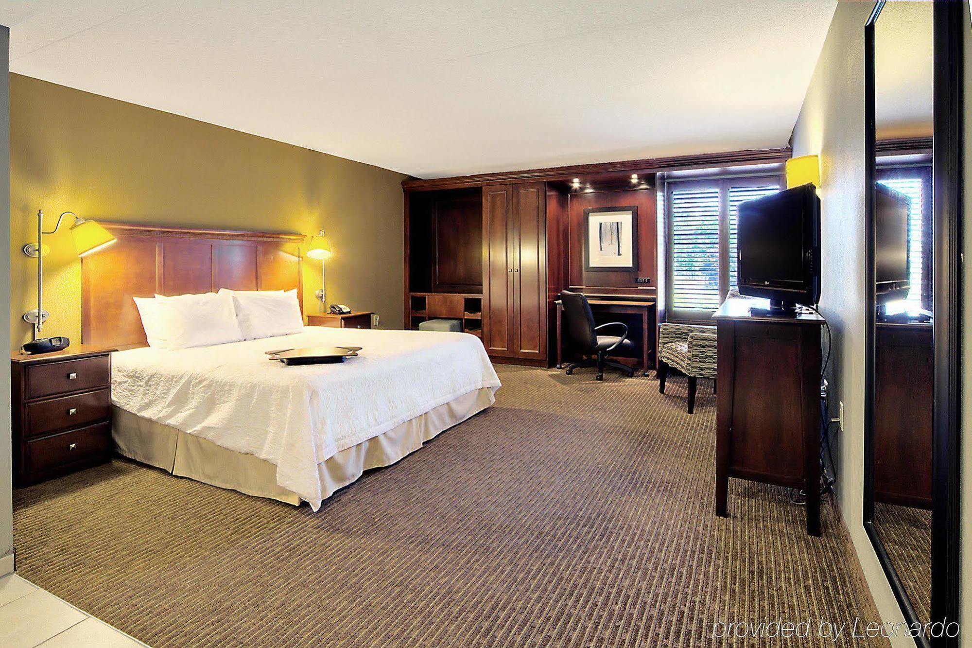 Hampton Inn Traverse City Extérieur photo