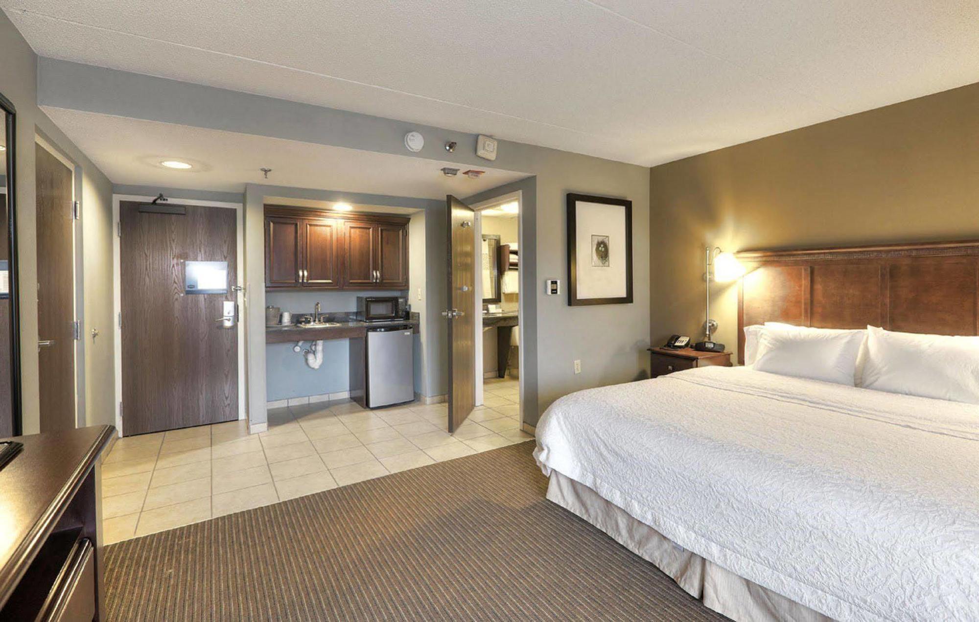 Hampton Inn Traverse City Extérieur photo
